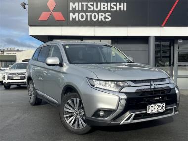 2022 Mitsubishi Outlander Ls 2.4P/4Wd