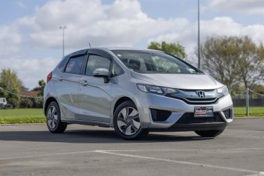 2015 Honda Fit Hybrid F Package