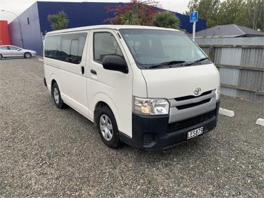 2018 Toyota Hiace Zl Td 3.0Dt/4At