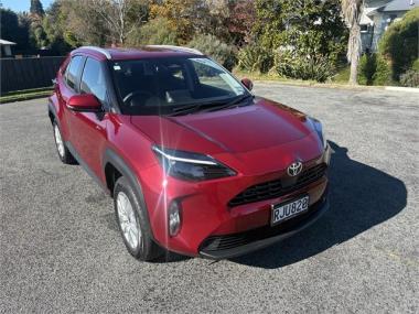 2025 Toyota Yaris Cross GX 1.5P HEV ECVT FWD SUV/5