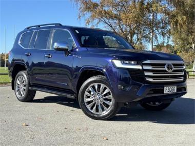 2023 Toyota Land Cruiser 300 VX Limited 3.3DT 10AT