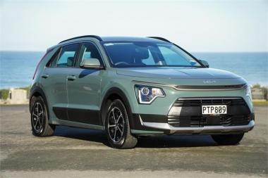 2023 Kia Niro Light 1.6Ph/6Am