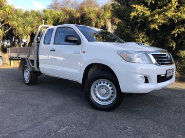 2014 Toyota Hilux Extra Cab 4WD