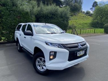 2019 Mitsubishi Triton Dc Glx 4Wd 6At