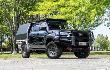 2023 Toyota Hilux SR Double Cab Chassis 6 Speed Ma