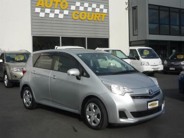 2012 Toyota Ractis G