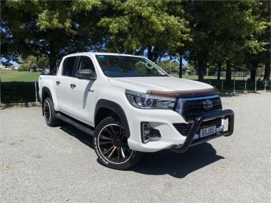 2020 Toyota Hilux SR5 2.8L Turbo Diesel Double Cab