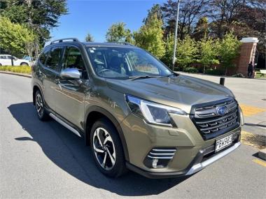 2022 Subaru Forester Premium 2.5P 4WD AUTO