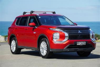 2022 Mitsubishi Outlander Ls Phev/4Wd/At