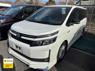 2015 Toyota VOXY Hybrid V 7-Seater