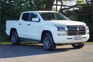 2024 Mitsubishi Triton GLX-R 4x4 6-sp auto