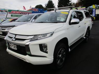 2021 Mitsubishi triton DC GLXR 6AT 2.4D