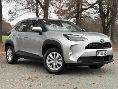 2025 Toyota Yaris Cross GX 1.5P HEV FWD SUV