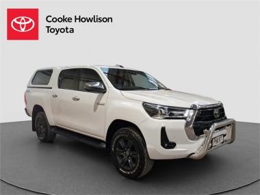 2022 Toyota Hilux SR5 4WD 6 Speed Manual