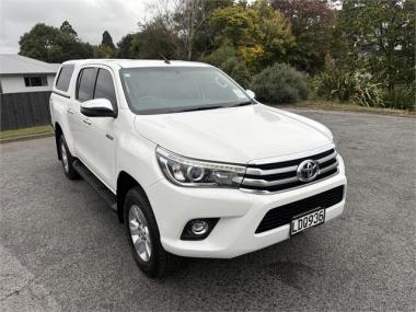 2018 Toyota Hilux 4WD SR5 2.8DT DOUBLE CAB UTE/4 6