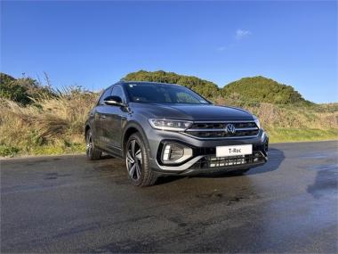 2025 Volkswagen T-Roc 2WD R-Line