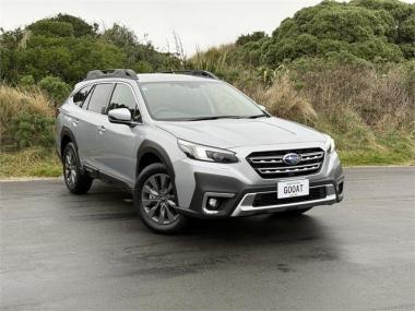 2025 Subaru Outback 2.5i