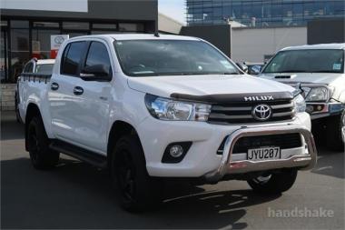 Toyota Hilux Sr5 2018 Review Snapshot Carsguide