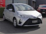 2019 Toyota Vitz Hybrid F, Hatchback