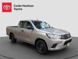 2017 Toyota Hilux S 2WD Extra Cab