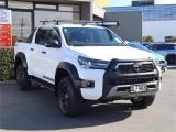 2024 Toyota Hilux SR5 CRUISER, 4WD/4X4, Leather