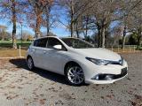 2016 Toyota Auris 1.8L Hybrid FWD Hatch