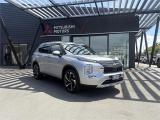 2025 Mitsubishi Outlander XLS PHEV AWD