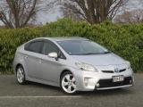 2014 Toyota Prius AMAZING 4.2 L PER 100KM HYBRID E