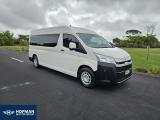 2021 Toyota Hiace ZX 10 Seat MB 2.8TD/6AT