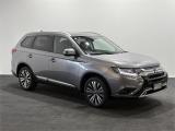 2022 Mitsubishi Outlander Ls 2.4P/Cvt in Southland