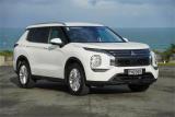 2022 Mitsubishi Outlander LS 2.5 4x4 auto