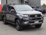 2025 Toyota Hilux SR5 DIESEL 4WD/4X4, Canopy, D/Ca