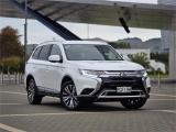 2022 Mitsubishi Outlander Ls 2.4P/Cvt
