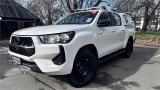 2024 Toyota Hilux Sr Td Dc 2.8DT 4WD