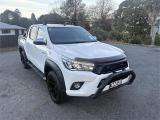 2017 Toyota Hilux 4WD SR5 2.8DT DOUBLE CAB UTE/4 6