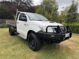 2015 Toyota Hilux SR 3.0 TD 4WD Flatdeck