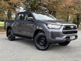 2024 Toyota Hilux SR 2.8DT 6MT 4WD