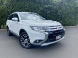 2017 Mitsubishi Outlander Xls 4x4 in Auckland