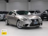 2013 Lexus IS 300h 2.5lt Hybrid