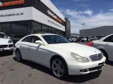 2005 MercedesBenz CLS500 V8 Sedan