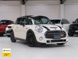 2015 Mini Cooper S 2.0lt 'Turbo' 6-Speed Manual in Canterbury