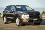 2022 Mitsubishi Outlander LS 2.5 4x4 auto