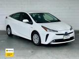 2019 Toyota PRIUS S Hybrid, Facelift