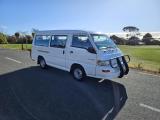 2002 Mitsubishi L300 11 Seat 2.4 Petrol