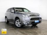 2014 Mitsubishi Outlander PHEV G 4WD 'Navigation P