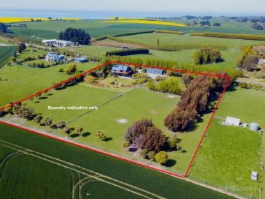 Tourism Opportunity or beautiful home. You choose